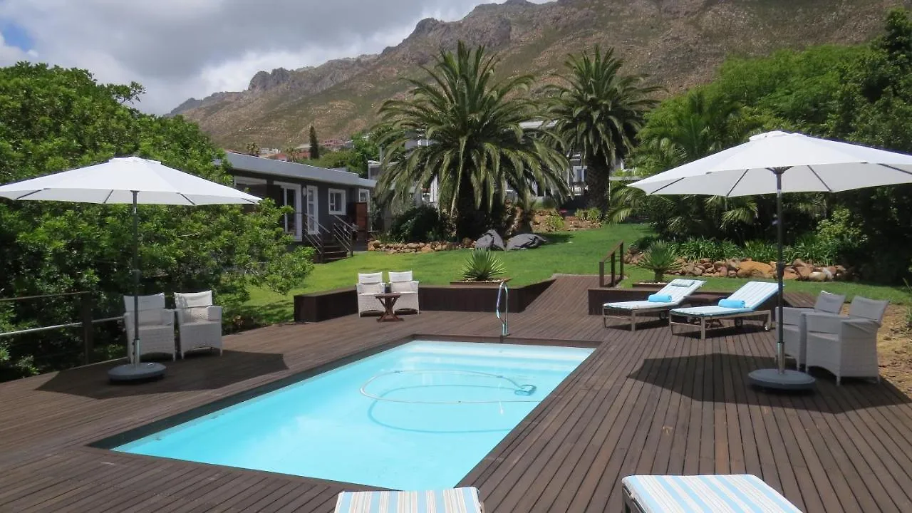 Bloemenzee Boutique B&B Gordons Bay Bed & Breakfast