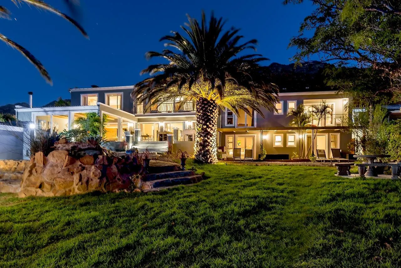 **** Couette-café Bloemenzee Boutique B&B Gordonʼs Bay Afrique du Sud