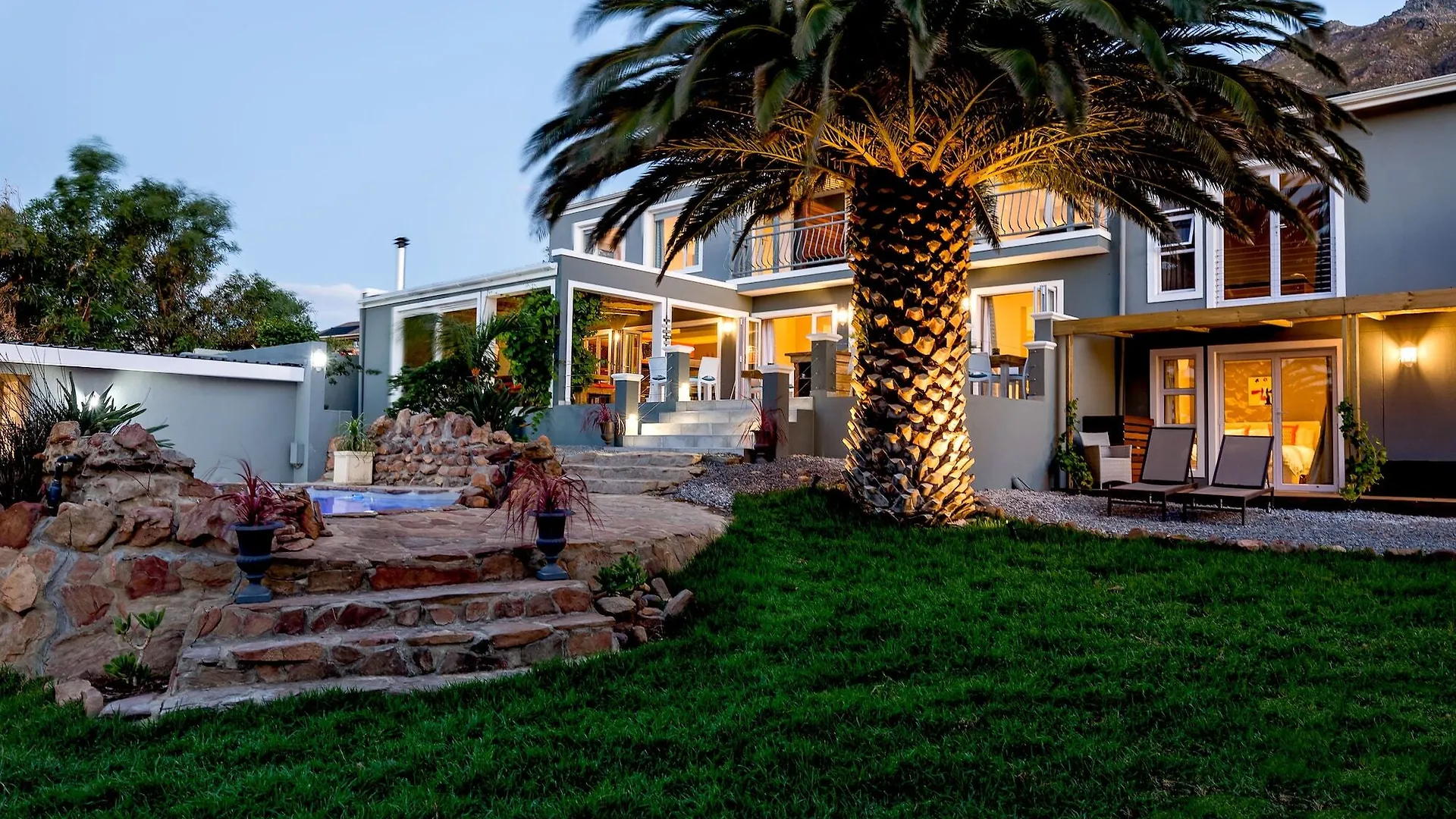 Bloemenzee Boutique B&B Gordons Bay 4*,  South Africa