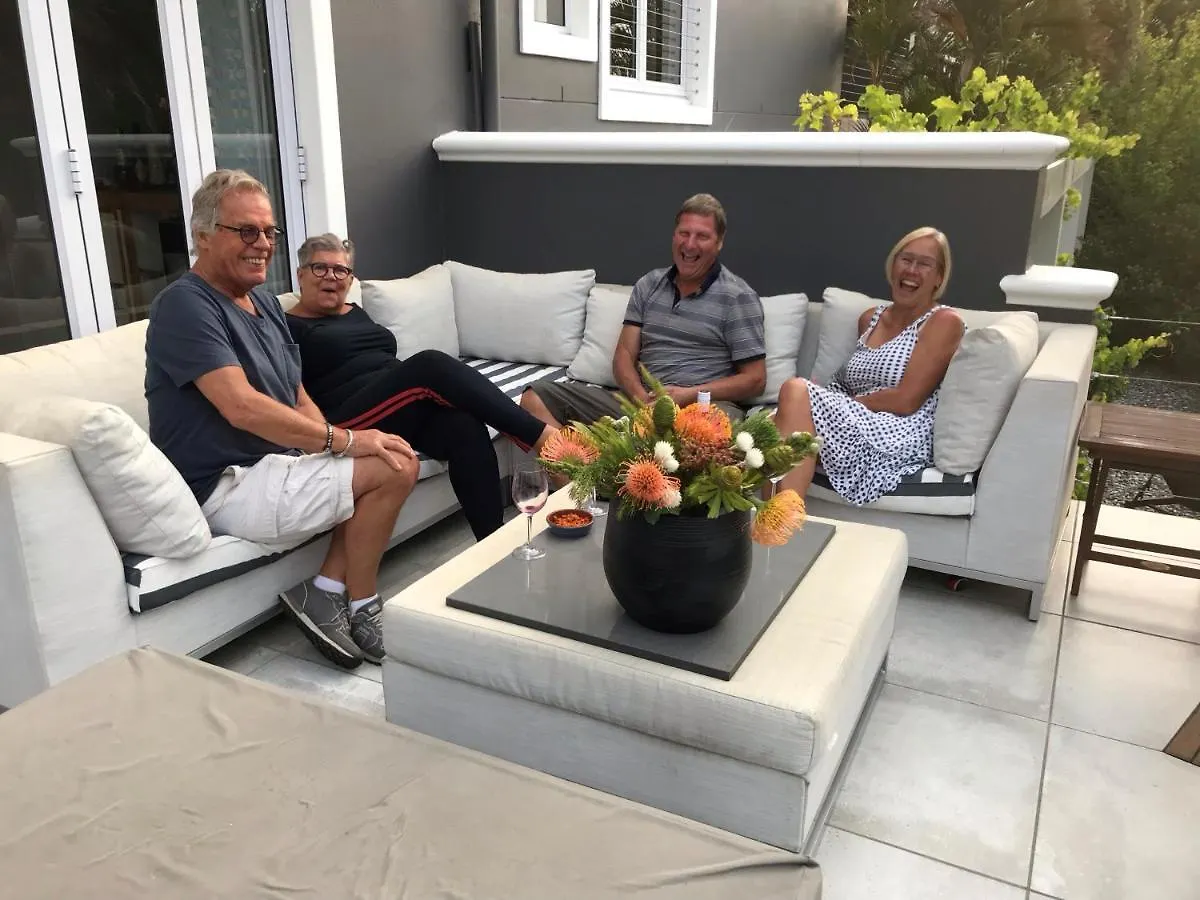 Bloemenzee Boutique B&B Gordonʼs Bay Frühstückspension