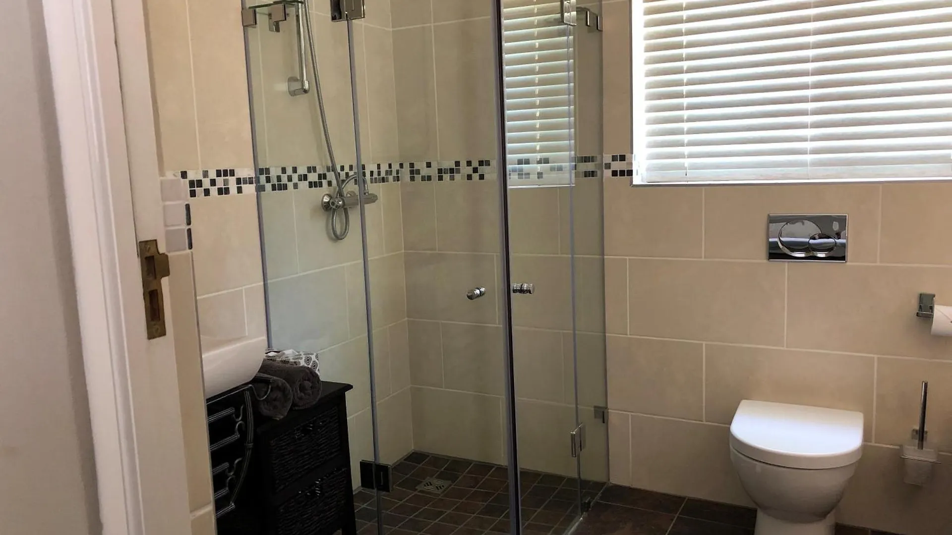 Bloemenzee Boutique B&B Gordons Bay Bed & Breakfast