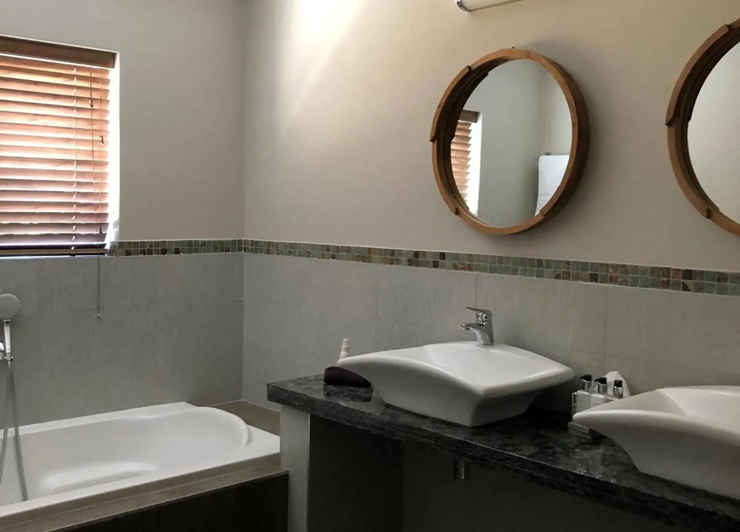 Bloemenzee Boutique B&B Gordons Bay 4*,  South Africa