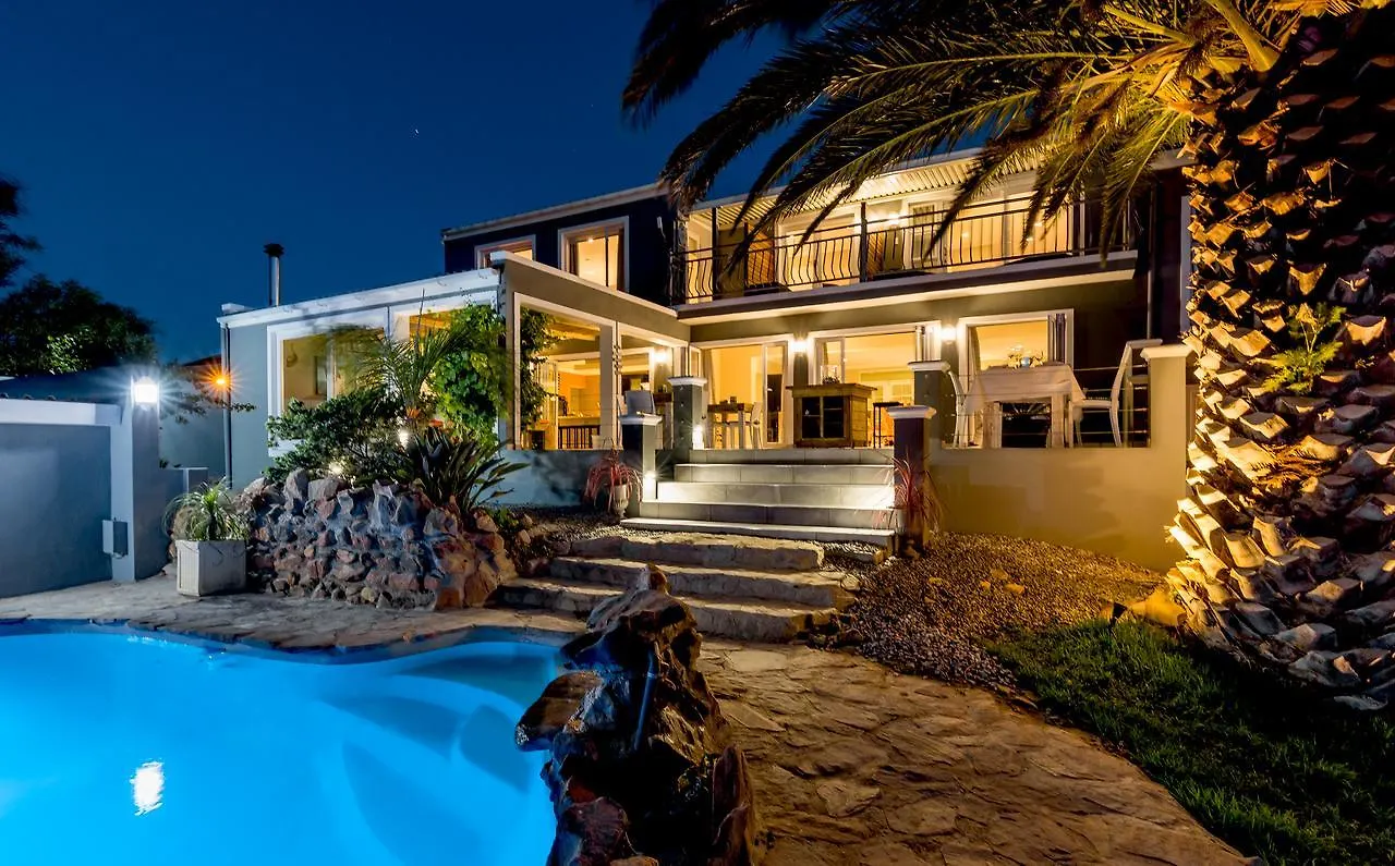Bloemenzee Boutique B&B Gordons Bay 4*,